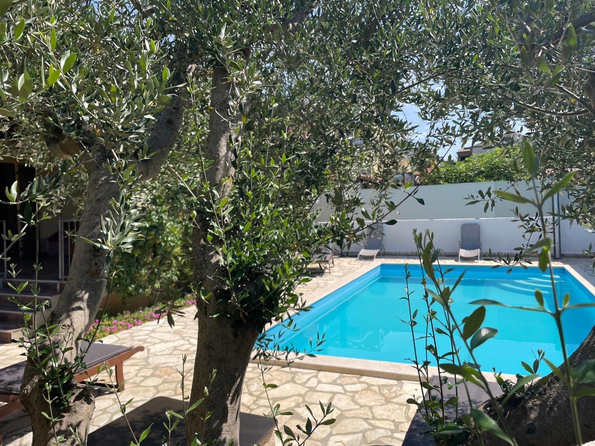 Fabris With Pool And Location Near Sea Novigrad Istria
