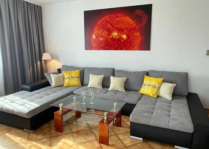 Fabris Apartments With Pool And Top Location Near Sea