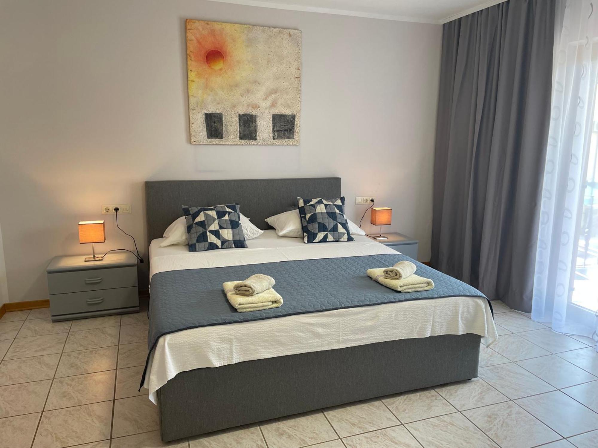 Fabris With Pool And Location Near Sea Apartment Novigrad Istria