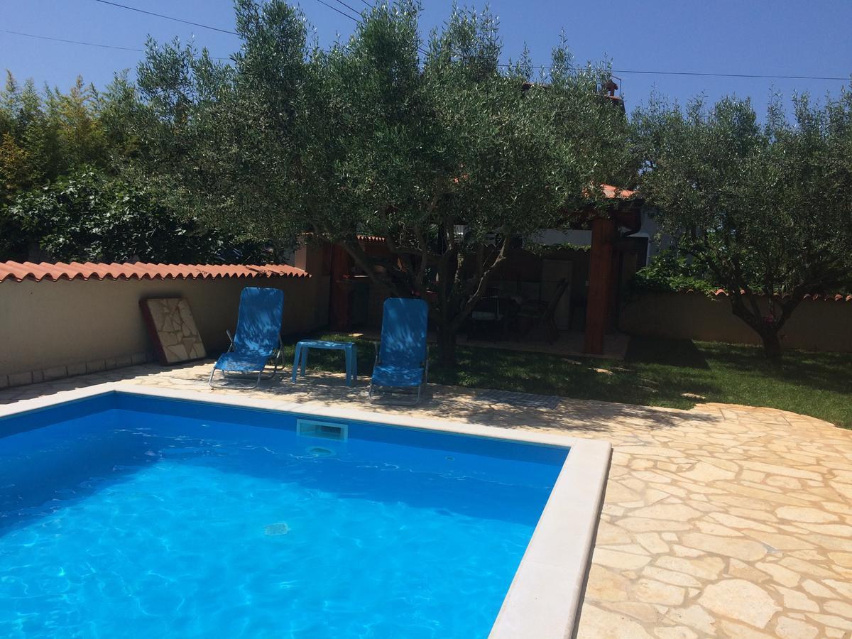 Fabris With Pool And Location Near Sea * Novigrad Istria
