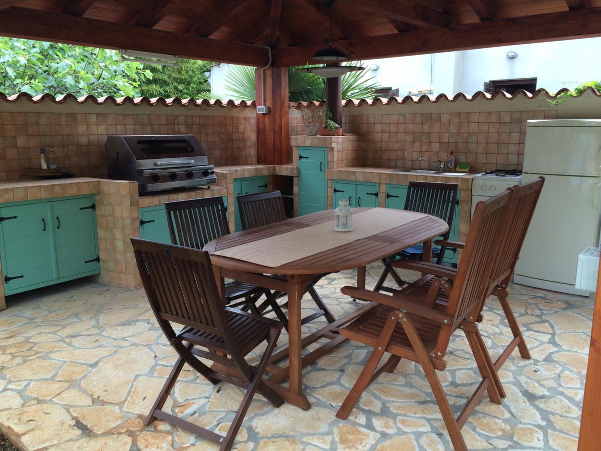 Fabris With Pool And Location Near Sea * Novigrad Istria